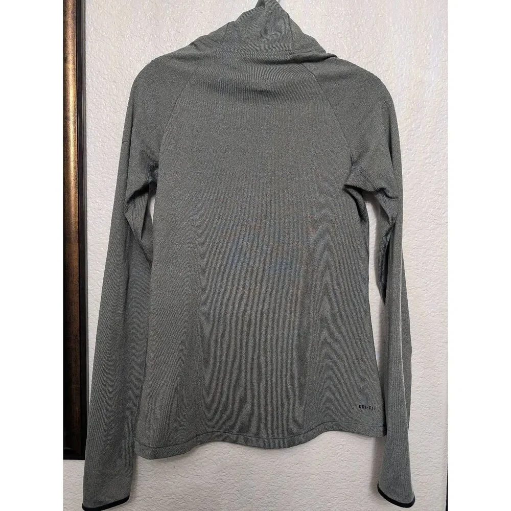 Nike Pro Dri fit sweatshirt Medium